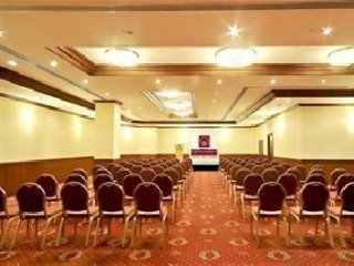 Aparthotel Al Bustan Centre & Residence