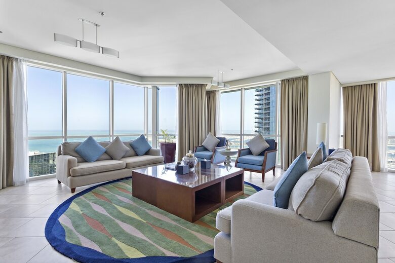 Hotel Oasis Beach Tower