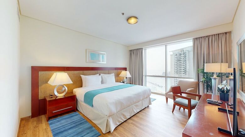 Hotel Oasis Beach Tower