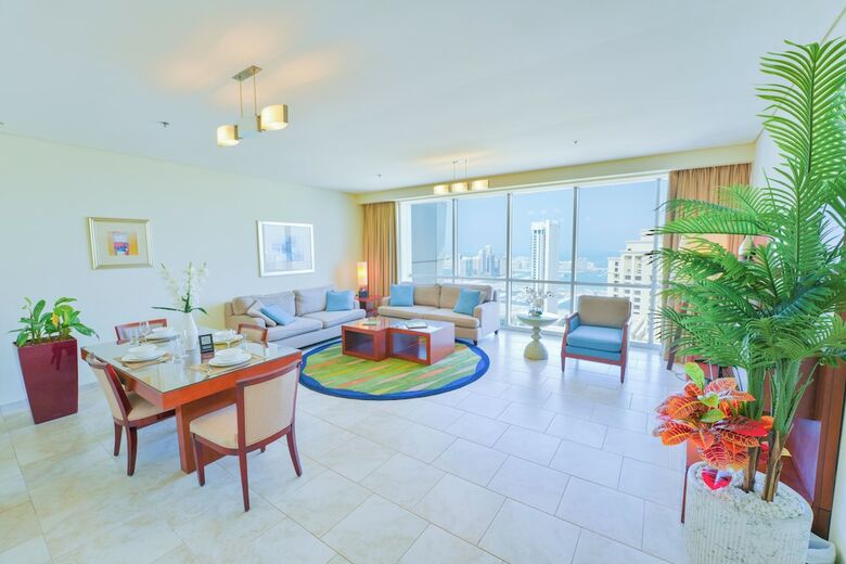 Hotel Oasis Beach Tower