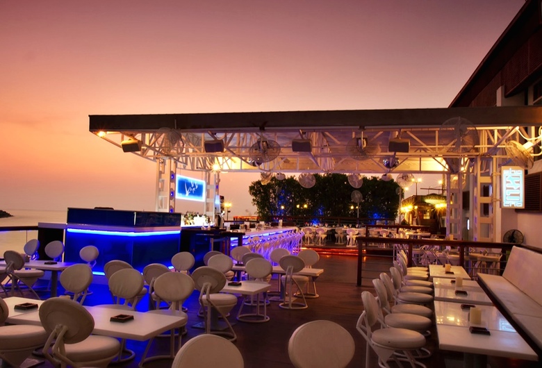 Hotel Dubai Marine Beach Resort & Spa