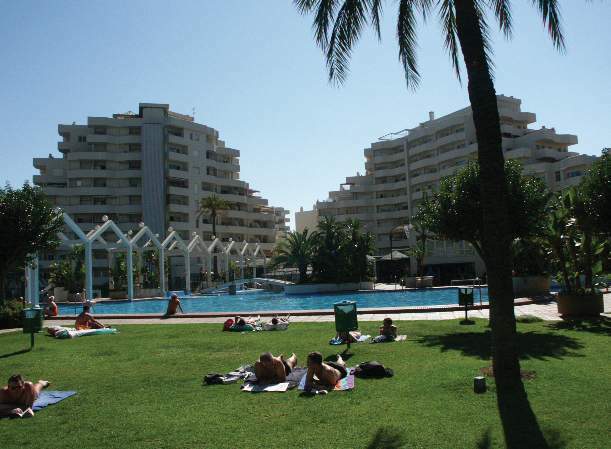 Apartamento Benal Beach