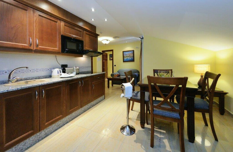 Aparthotel Vivemar