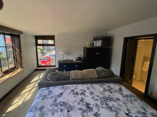Bed & Breakfast Tom's Of Tregaron