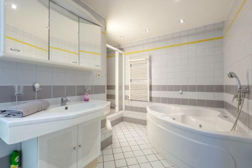 Apartamento Rose - Piscine Partag�e