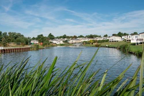 Tunstall View Caravan Holidays At Sand Le Mere