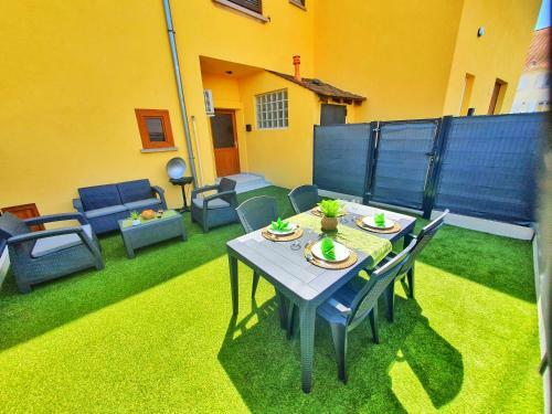 Apartamento -gite Cocoon Spa-jacuzzi-jardin-parking Priv�-climatisation