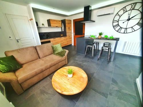 Apartamento -gite Cocoon Spa-jacuzzi-jardin-parking Priv�-climatisation