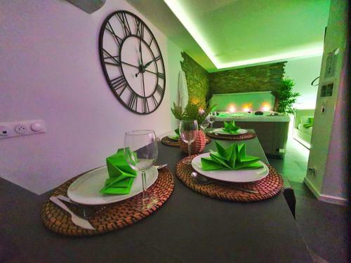 Apartamento -gite Cocoon Spa-jacuzzi-jardin-parking Priv�-climatisation