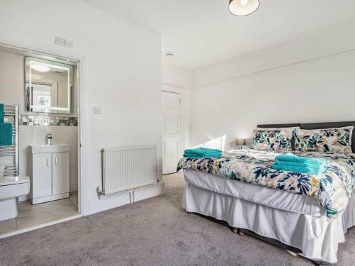 Lovely Villa 1 King 1 Double 4 Single 1bunk Bed
