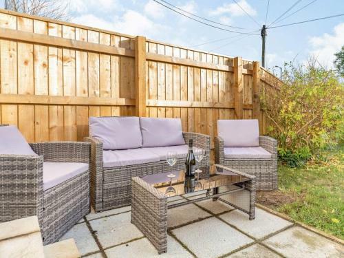 Lovely Heather House Sleeps 4 Couples