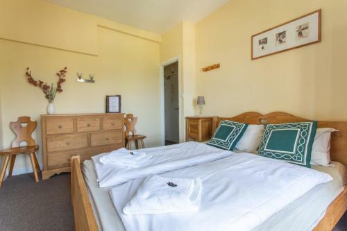 Hotel Le Chamois By Youralpadventure