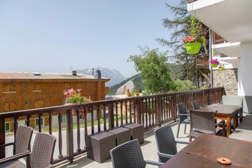 Hotel Le Chamois By Youralpadventure