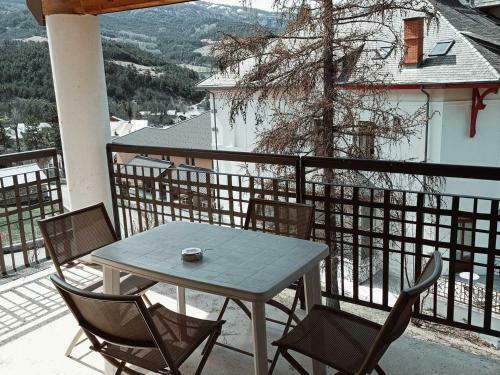 Apartamento Studio Jausiers, 1 Pi�ce, 4 Personnes - Fr-1-165b-37