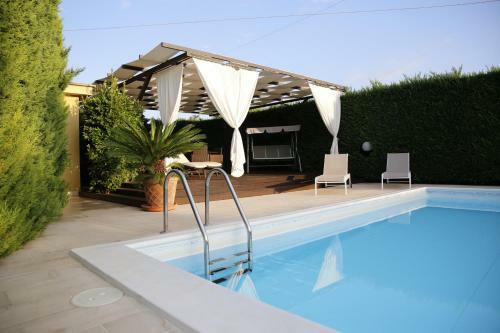 Villa Linda Luxury House