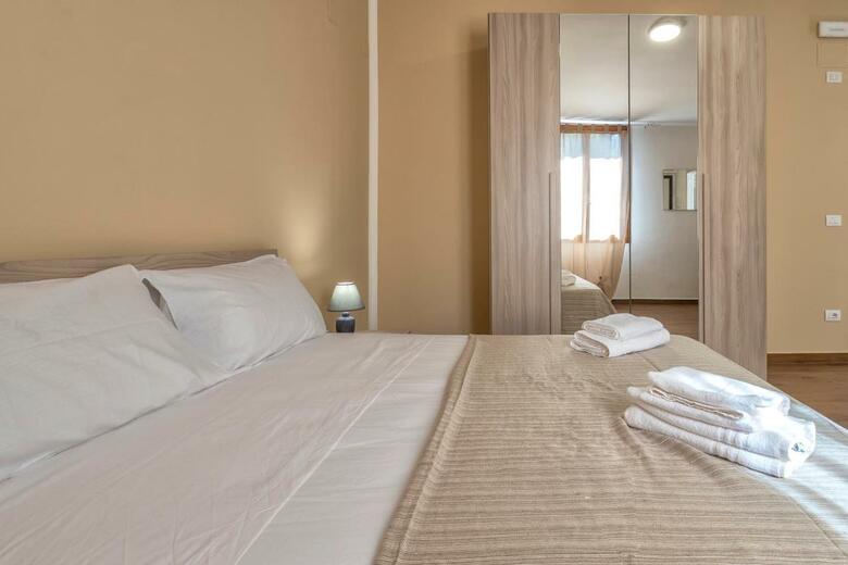Hostal Vico Rooms