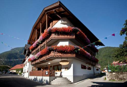 Hotel Valbruna Inn