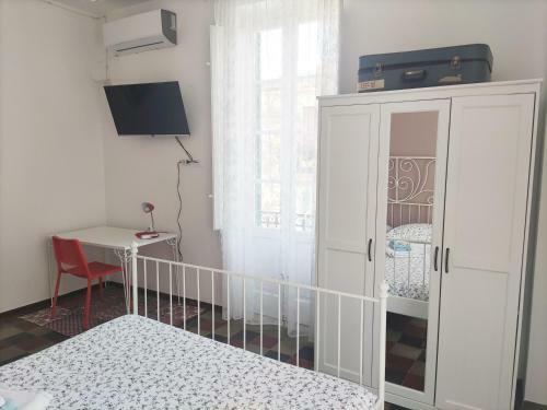 Hostal A Mulasciara Camere Private - Scilla