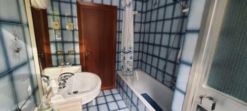 Blue Sea Apartment