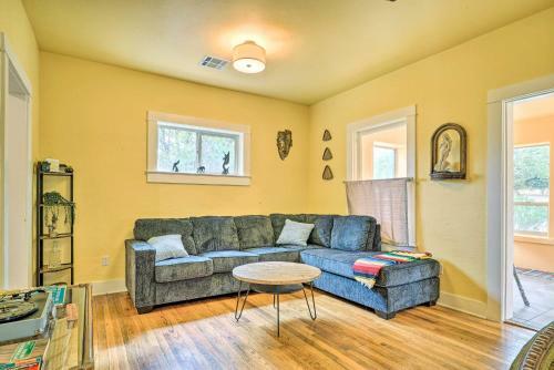Cozy Las Cruces Gem Fire Pit, Patio And Views!