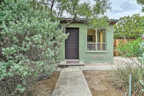 Cozy Las Cruces Gem Fire Pit, Patio And Views!