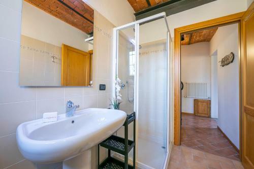 Il Borghetto The Country Court River - Happy Rentals