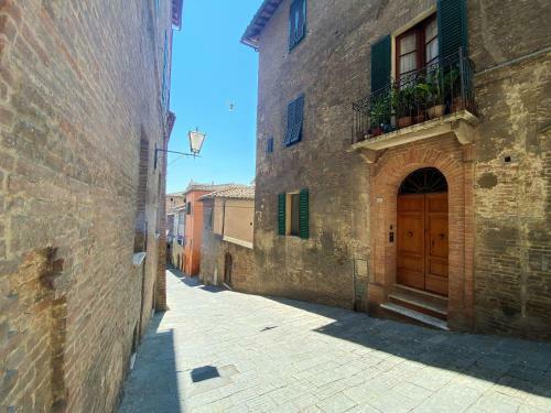 Apartamento La Fonte-with Balcomy Closeby Piazza Del Campo