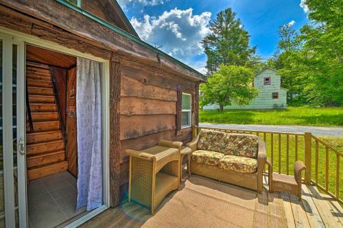 Rustic Caroga Lake Retreat Fish, Hike And Ski!