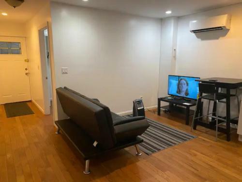 2 Bedroom Two Baths Newly Renovated Apartment