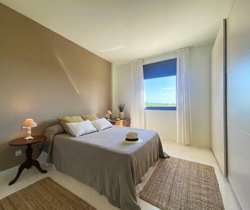 Apartamento Stunning Views In Golf Emporda