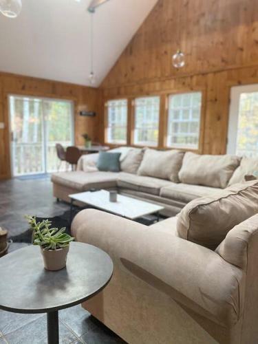 The Cabin @ Mink Brook