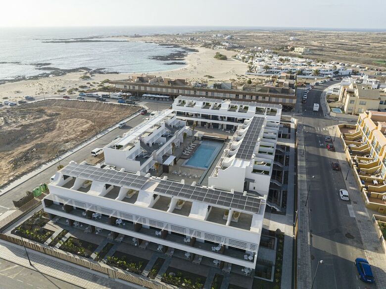 Lacasa Apartments Cotillo