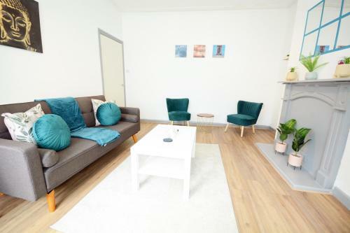 Sherlock House - Stylish Home Sleeping Up To 6