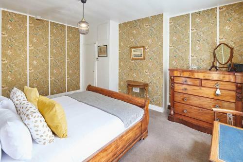 Host & Stay - Elliott Terrace