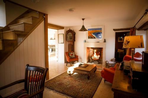 Beautiful Cottage Near Bath