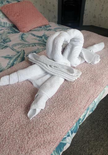 Bed & Breakfast Suite At The Green Dragon Inn & Kitchen