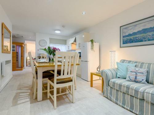 Summer Lodge 21 - Uk30631