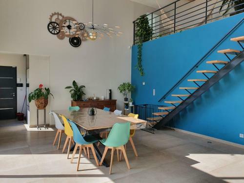 Villa Proche Avignon Avec Piscine Chauff�e
