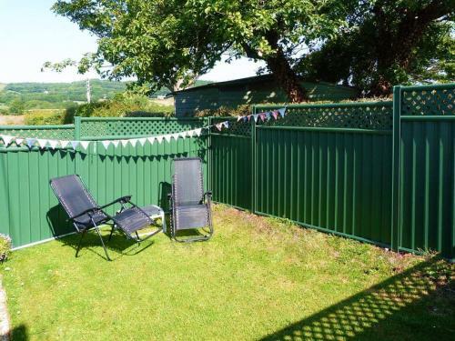 A Bungalow 9 - Uk30637