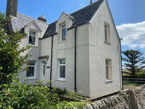 The Old School House - Cosy 3 Bedroom Cottage
