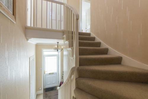 The Old School House - Cosy 3 Bedroom Cottage