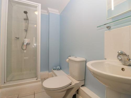 Townbridge Apartment