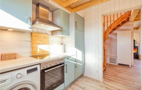 Nice Home In Ostseeresort Olpenitz With Wifi And 2 Bedrooms