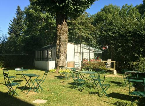 La Cabane Au Bord De L'allier