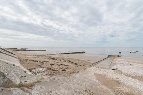 Maison Familiale Refaite A Neuf Avec Vue Sur Mer