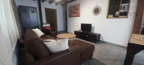 D�che-dise, Charmante Petite Maison De Vacances