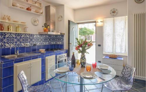 Stunning Home In Spilinga With 2 Bedrooms
