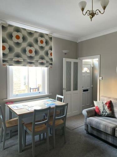 The Cosy Terrace