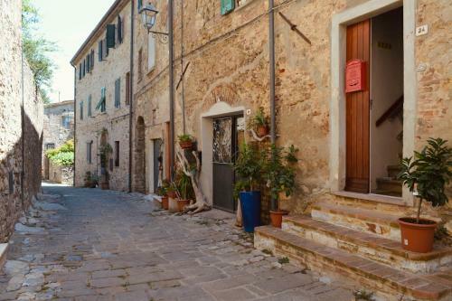Casa In Pieno Centro Storico Suvereto