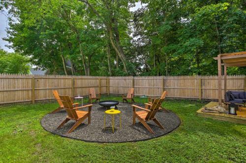 Chic Catskills Escape With Hot Tub And Fire Pit